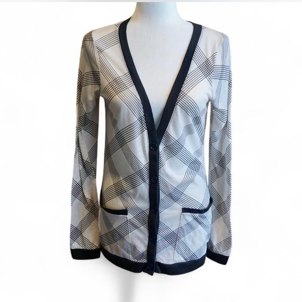 💚 URBAN OUTFITTERS Stripe Pattern Cardigan (M)